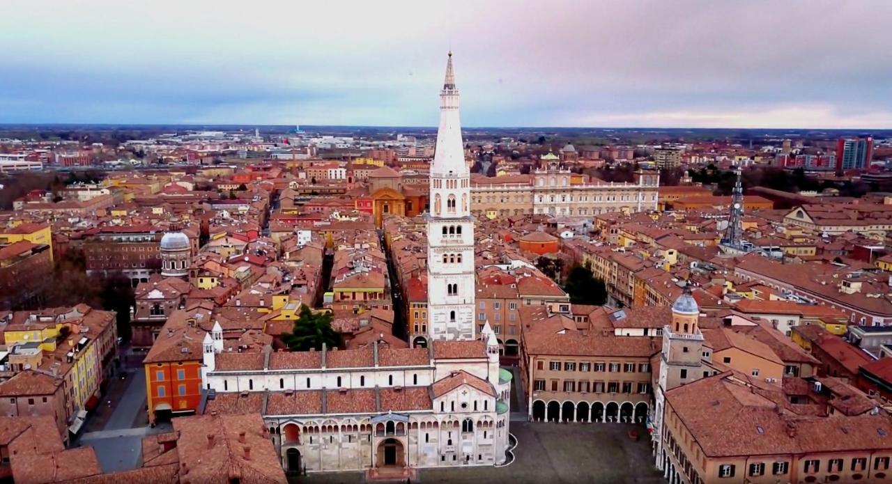 Modena Centro Junior Suite ภายนอก รูปภาพ